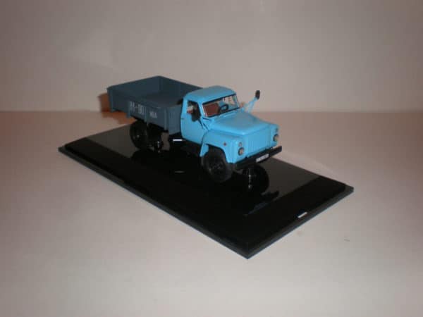 GAZ-52-04 Blue (2)