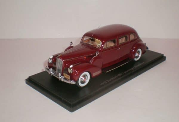 1941 Packard 180 seven passenger limousine (7)