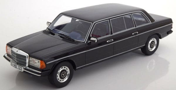 1983 Mercedes Benz V123 Long Limousine (4)
