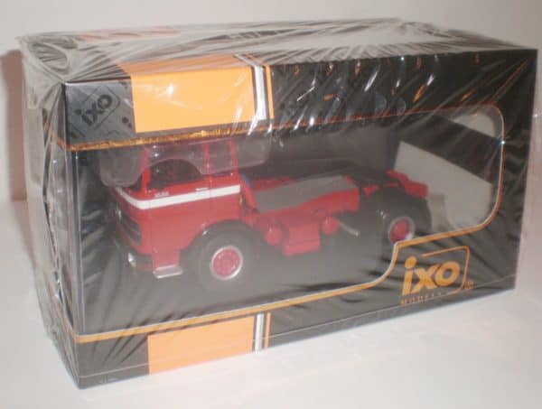 Tractor - Truck Mercedes Benz LPS 1632 (1972) IXO