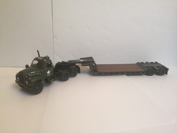 Mack Model B Military Lowboy trailer (18)