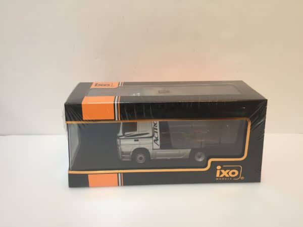 Mercedes Actros MP2 IXO (2)