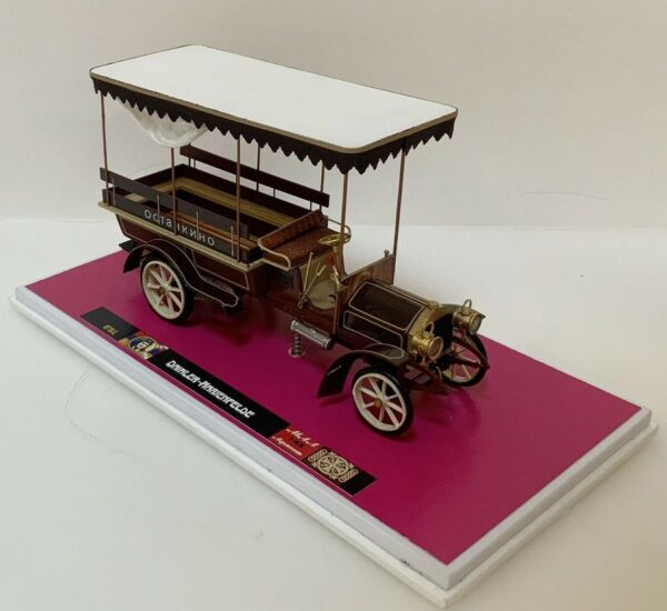 1905 Damler Bus M