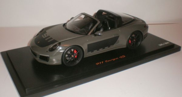 Porsche 911 Targa 4S Limited Edition 300pcs (1)