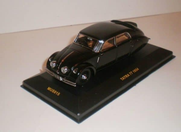 1934 Tatra 77 IXO MUSEUM MUS 015 (6)