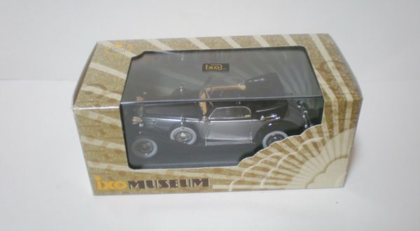 1938 Horch 853A Cabriolet IXO MUSEUM MUS 011 (1)