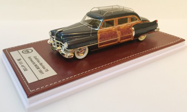 1951 Cadillac 75 Schwatz MGM woody (2)