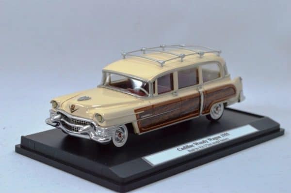 35--Cadillac Woudi Wagon 1955--2