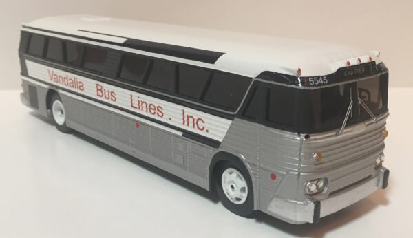 V8-76.48 MCI-5A Vandalia Bus Lines (10)