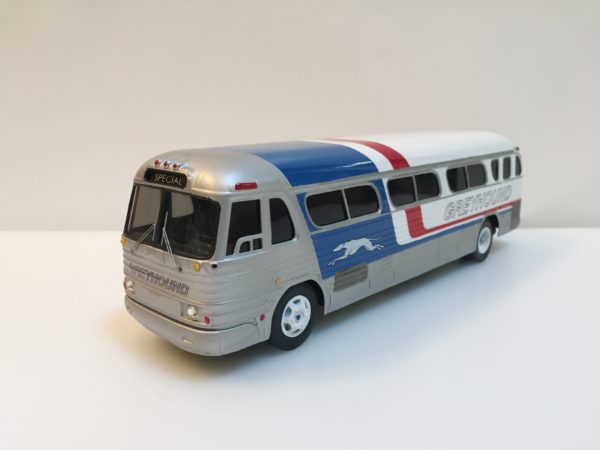 GM-4104 Greyhound 1970's (7)