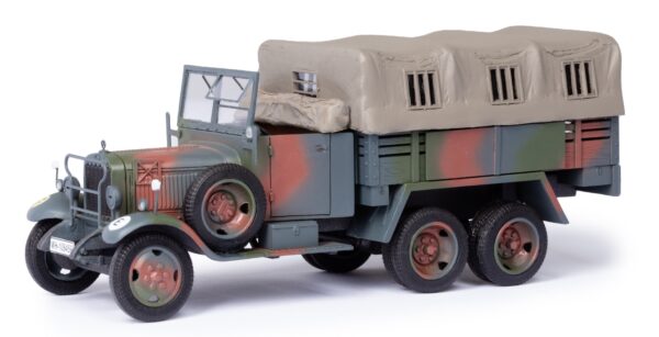 1929-35 Mercedes G3A Kfz. 70 Wermacht truck - open cab and closed truck bed 1